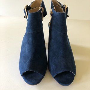 VANELI Navy Suede Booties Sz 7.5 New w/o Box